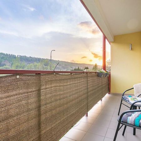 Apartament Optima Ustrzyki Dolne Exterior photo